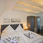 Haus Emilia - Appartement Leuchtturm