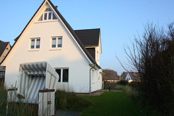 Apartment Haus Emilia - Leuchtturm Hörnum